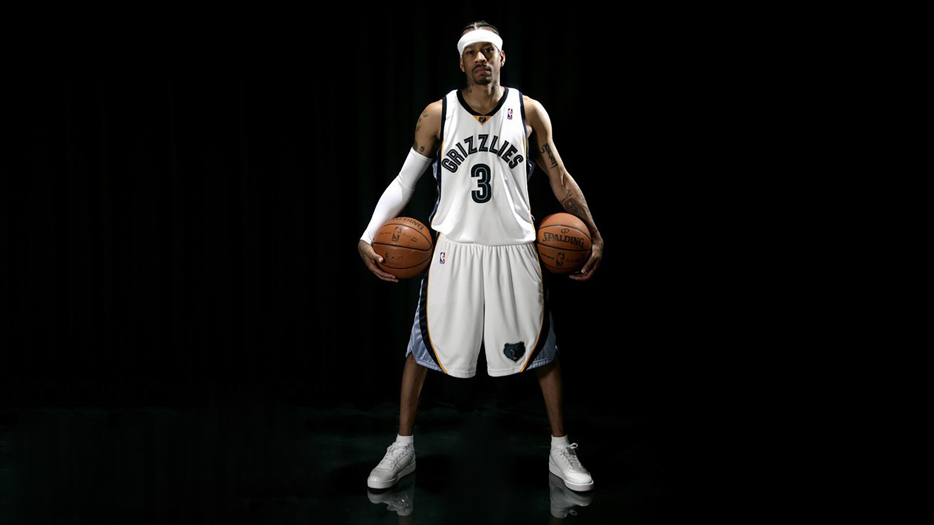 比同龄郑钦文更强!中国15岁网球天才惊艳世界,豪取10连胜连夺两冠